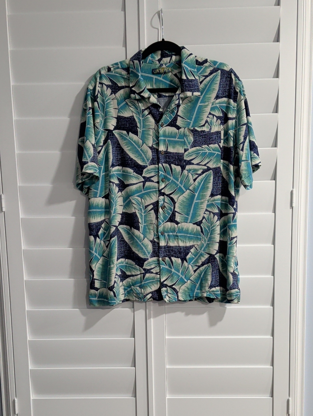Campia Men's Blue and Green Tropical Print Shirt